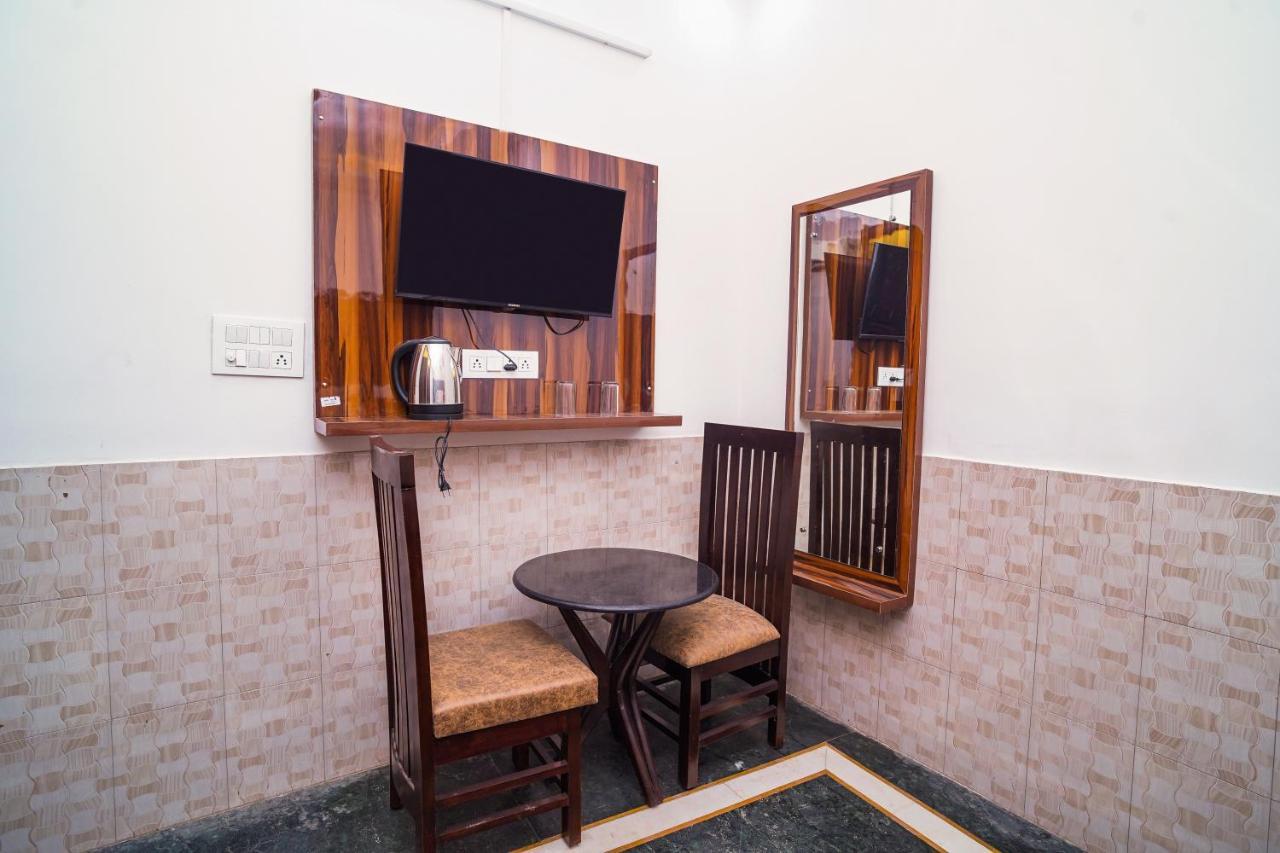 Golden Residency Hotel นิวเดลี ภายนอก รูปภาพ