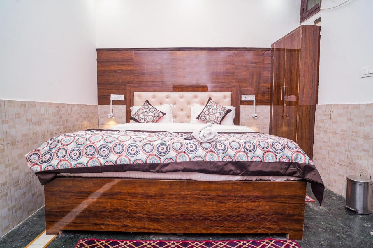 Golden Residency Hotel นิวเดลี ภายนอก รูปภาพ