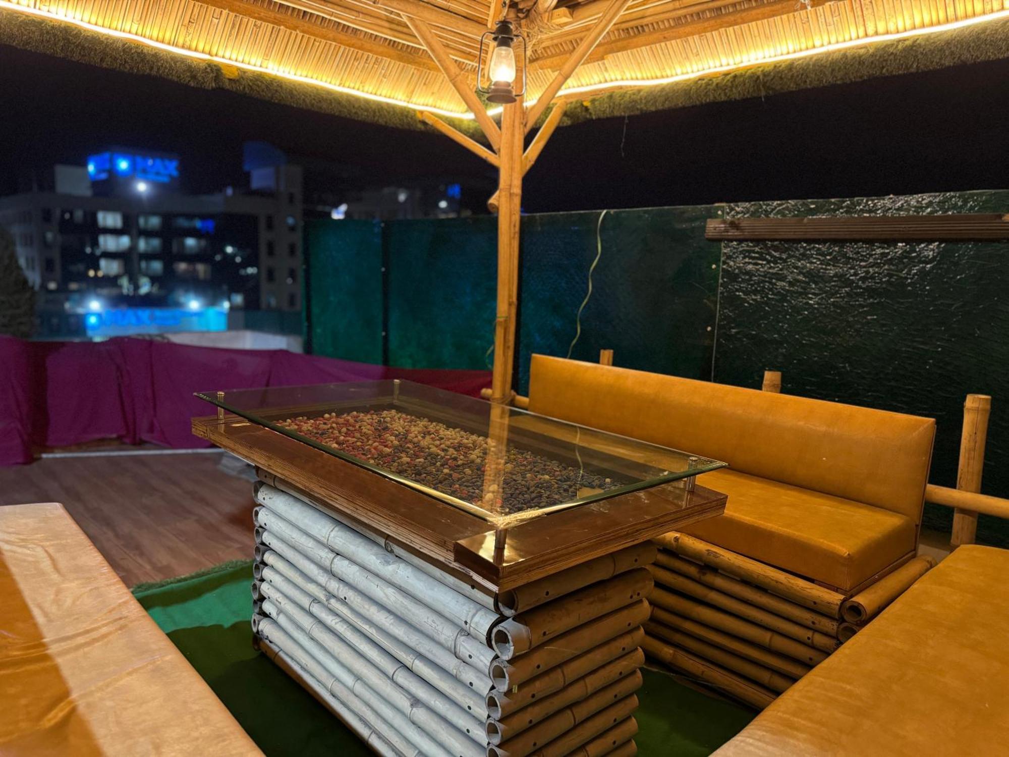 Golden Residency Hotel นิวเดลี ภายนอก รูปภาพ