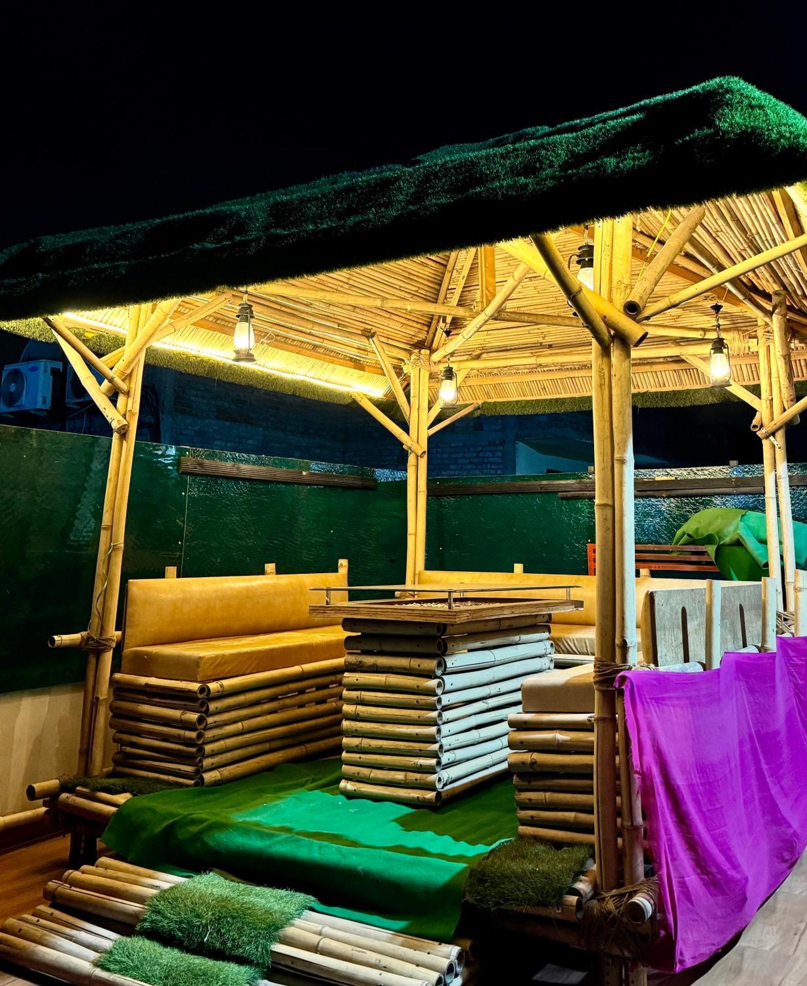 Golden Residency Hotel นิวเดลี ภายนอก รูปภาพ